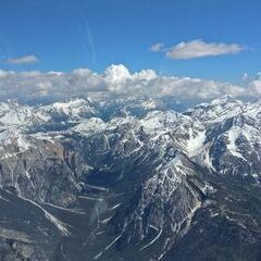 Flugwegposition um 13:29:48: Aufgenommen in der Nähe von 39030 Enneberg, Südtirol, Italien in 3523 Meter